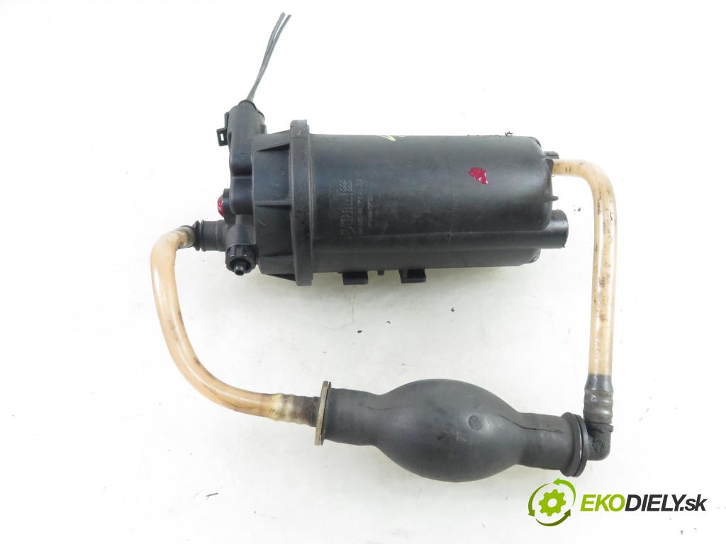 RENAULT MASTER III Skrzynia (FV) FURGON 2011 74,00 2.3 dCi 100 FWD - M9T 676 2298,00 Obal filtra paliva 8201102931 (Obaly filtrov paliva)