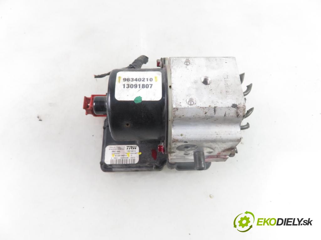 CHEVROLET MATIZ (M200, M250) HB 2005 49,00 1.0 67 995,00 Pumpa ABS 96340210 ; 13091807 ; S108196010 (Pumpy ABS)