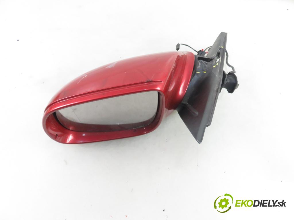 AUDI Q5 (8R) SUV 2011 125,00 2.0 TDI quattro - CGLB 1968,00 Spätné zrkadlo LE