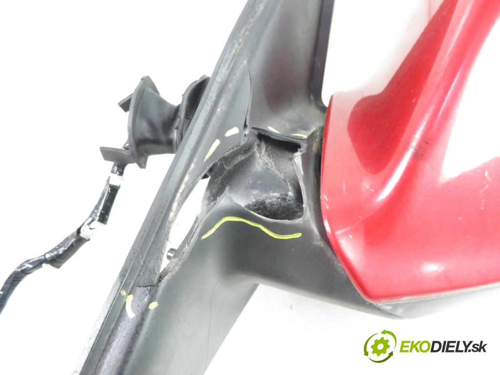 AUDI Q5 (8R) SUV 2011 125,00 2.0 TDI quattro - CGLB 1968,00 Spätné zrkadlo LE