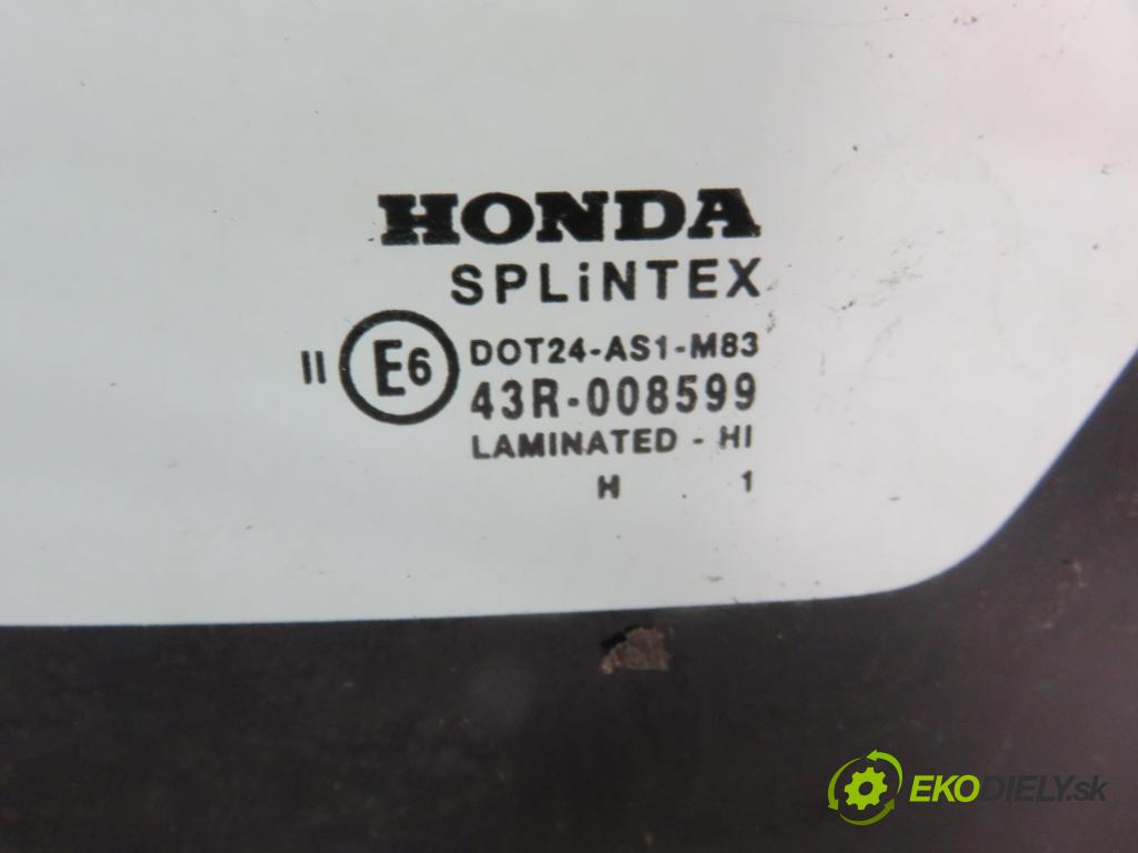 HONDA CIVIC VII Hatchback (EU, EP, EV) HB 2001 81,00 1.6 i - D16V1 1590,00 okno PŘEDNÍ