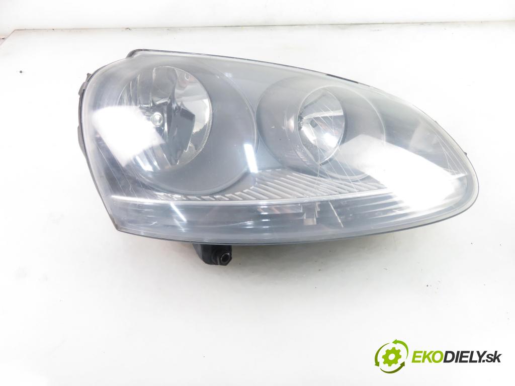 VW GOLF V (1K1) HB 2004 55,00 1.4 16V - BCA 1390,00 Svetlo PP 0301212202 ; 1K6941006A
