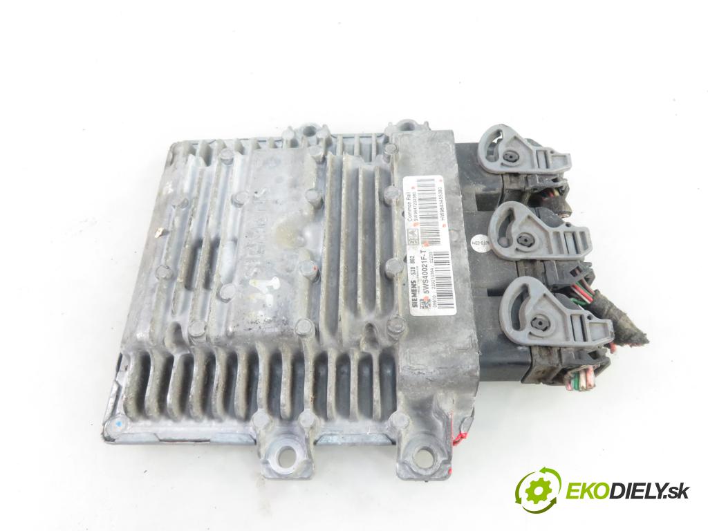 CITROEN C3 I (FC_) HB 2003 50,00 1.4 HDi 8V - 8HX 1398,00 Riadiaca jednotka Motor SW9647202380 ; HW9643455080 ; 5WS40021FT