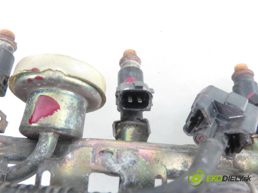 HONDA JAZZ II (GD_, GE3, GE2) HB 2002 61,00 1.3 (GD1) - L13A1 1339,00 Lišta vstrekovacia  (Vstrekovacie lišty)