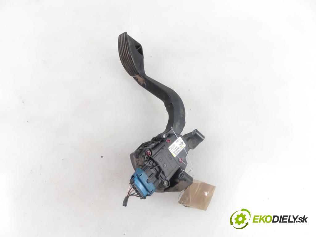 FIAT PUNTO (188_) HB 2005 51,00 1.3 JTD 16V - 188 A9.000 1248,00 Potenciometer plynového pedálu 46829061 ; 6PV00856800 (Pedále)