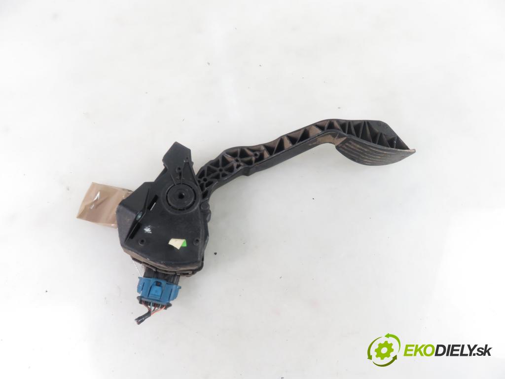 FIAT PUNTO (188_) HB 2005 51,00 1.3 JTD 16V - 188 A9.000 1248,00 Potenciometer plynového pedálu 46829061 ; 6PV00856800 (Pedále)