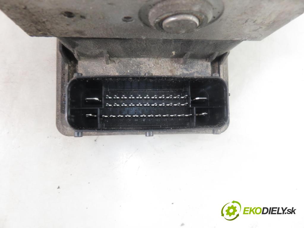 OPEL ASTRA J HB 2011 81,00 1.7 CDTI - A 17 DTJ 1686,00 Pumpa ABS 10096045213 ; 13347807 ; 10020604214 (Pumpy ABS)