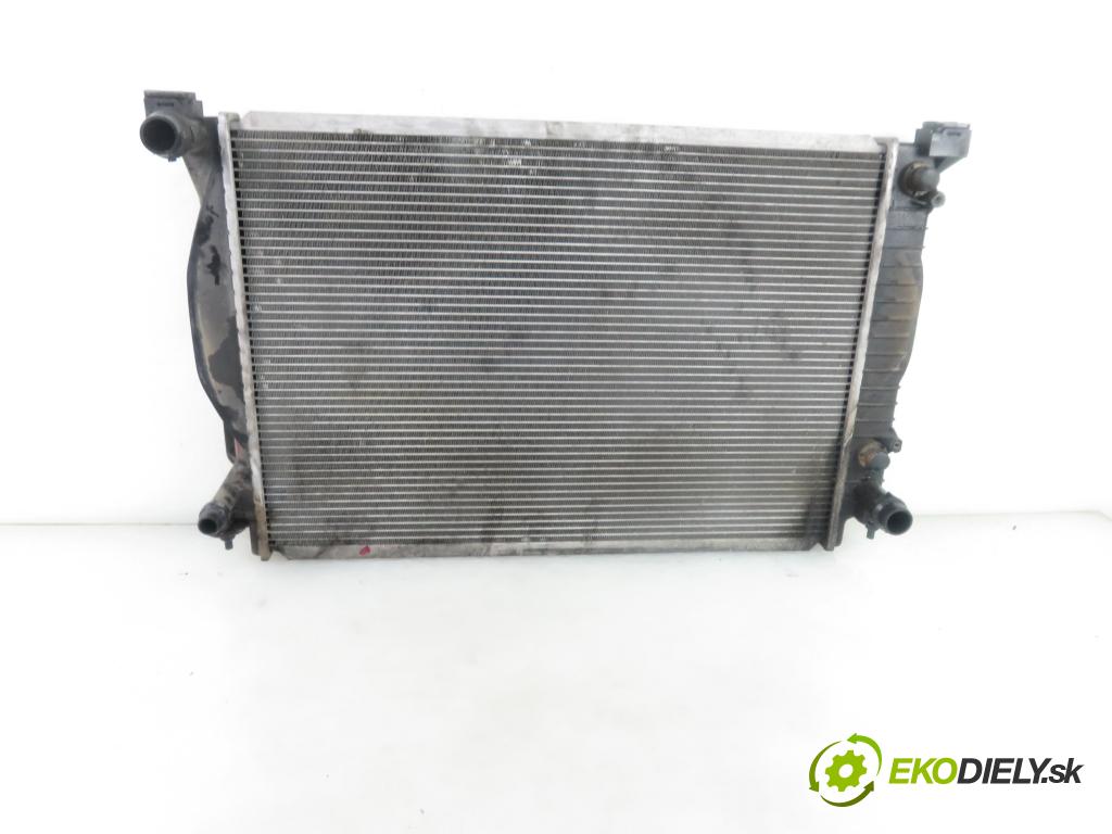 AUDI A4 (8E2, B6) SEDAN 2003 162,00 3.0 quattro - ASN 2976,00 chladič vody