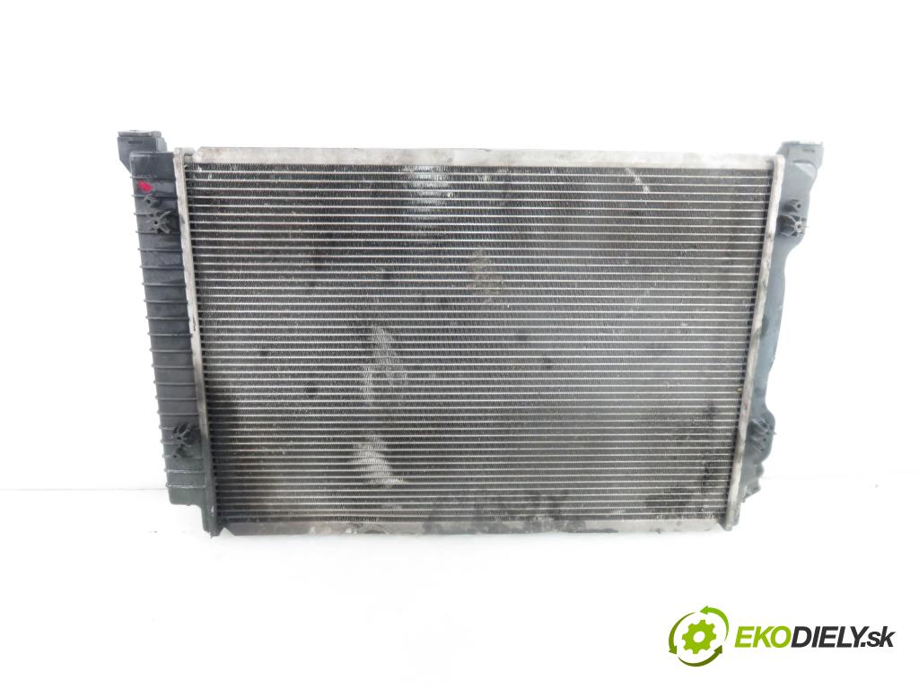 AUDI A4 (8E2, B6) SEDAN 2003 162,00 3.0 quattro - ASN 2976,00 chladič vody