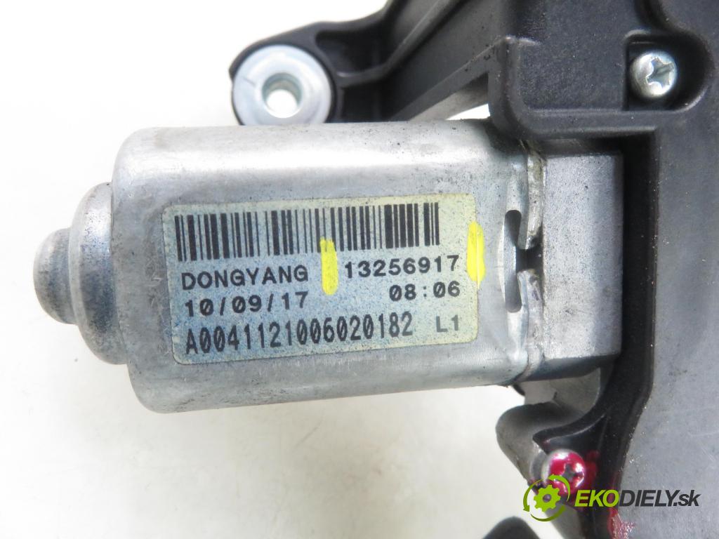 OPEL ASTRA J HB 2011 81,00 1.7 CDTI - A 17 DTJ 1686,00 Motorček stierače zadné 13256917 ; 60Z010009