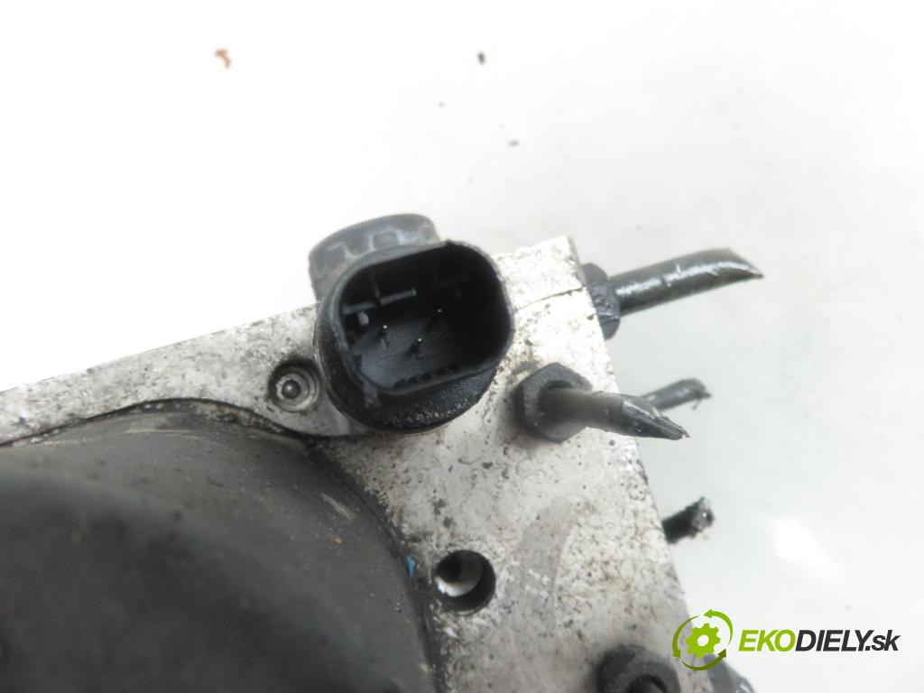 FORD MONDEO III Turnier (BWY) KOMBI 2005 96,00 2.0 TDCi - FMBA 1998,00 Pumpa ABS 0265950155 (Pumpy ABS)