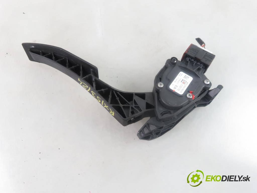 OPEL ASTRA J HB 2011 81,00 1.7 CDTI - A 17 DTJ 1686,00 Potenciometer plynového pedálu 13252702EA (Pedále)