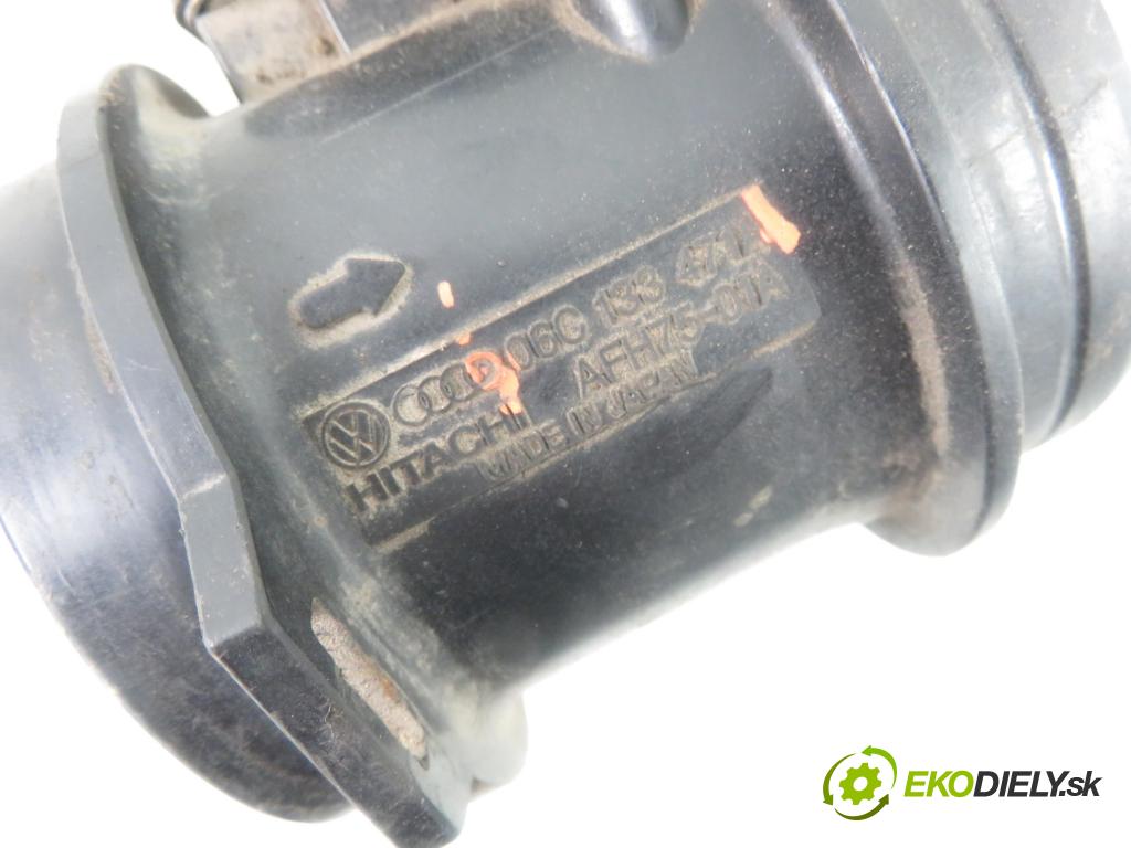 AUDI A4 (8E2, B6) SEDAN 2003 162,00 3.0 quattro - ASN 2976,00 váha vzduchu vzduchu AFH7501A ; 06C133471A