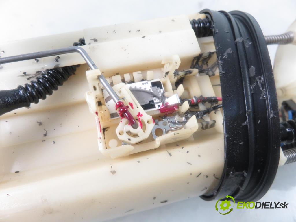 HONDA JAZZ II (GD_, GE3, GE2) HB 2002 61,00 1.3 (GD1) - L13A1 1339,00 pumpa paliva 1019617330 ; 17708SAA0031