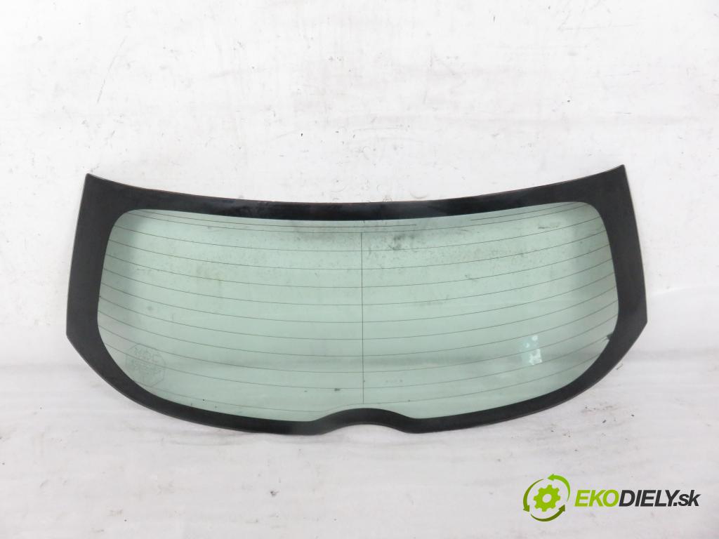 TOYOTA AURIS (_E15_) HB 2007 66,00 1.4 D-4D 90 - 1ND-TV 1364,00 okno ZADNÍ: kapota