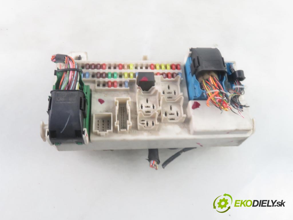 MAZDA 3 (BK) HB 2004 80,00 1.6 DI Turbo 109 - Y601 (PSA) 1560,00 MODUL BSI BP4K66730C