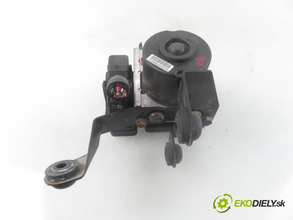 MAZDA 3 (BK) HB 2004 80,00 1.6 DI Turbo 109 - Y601 (PSA) 1560,00 Pumpa ABS 3M512M110CA ; 10020700304 ; 10097001083 (Pumpy ABS)