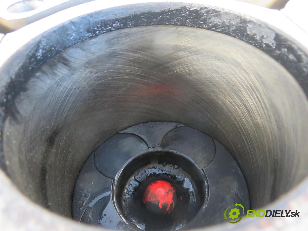 VOLVO S80 I (TS, XY) SEDAN 2003 120,00 2.4 D5 - D 5244 T 2401,00 blok Motor D5244T (Blok motora)