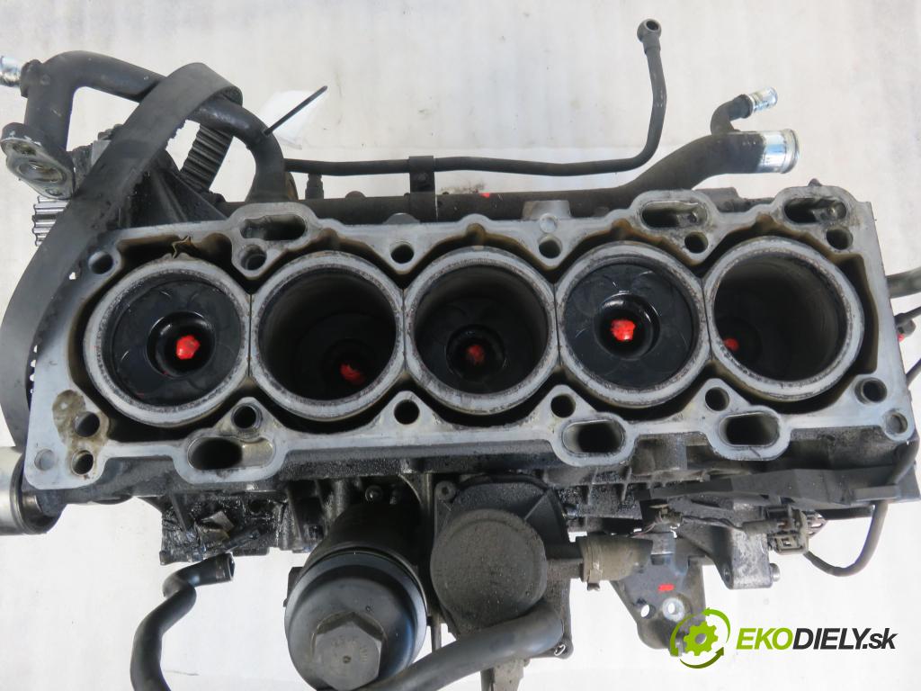 VOLVO S80 I (TS, XY) SEDAN 2003 120,00 2.4 D5 - D 5244 T 2401,00 blok Motor D5244T (Blok motora)