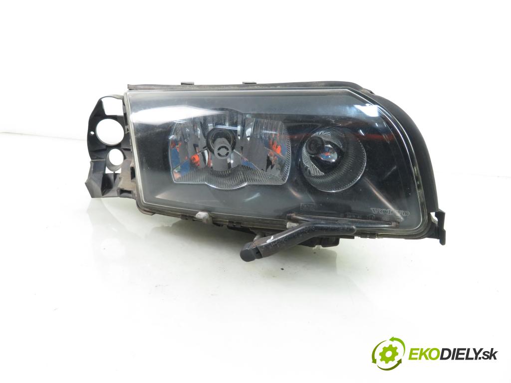 VOLVO S80 I (TS, XY) SEDAN 2003 120,00 2.4 D5 - D 5244 T 2401,00 Svetlo PP 8693653