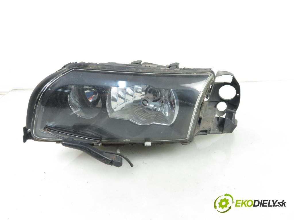 VOLVO S80 I (TS, XY) SEDAN 2003 120,00 2.4 D5 - D 5244 T 2401,00 Svetlo LP 8693652