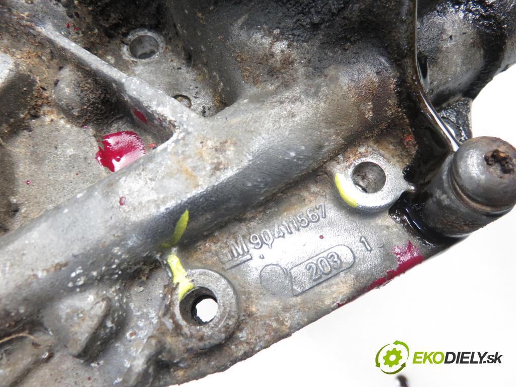 OPEL FRONTERA A Sport (5_SUD2) TERENOWY 1995 85,00 2.0 i (52SUD2, 55SUD2) - X 20 SE 1998,00 pumpa oleje 90411567 (Olejové pumpy)