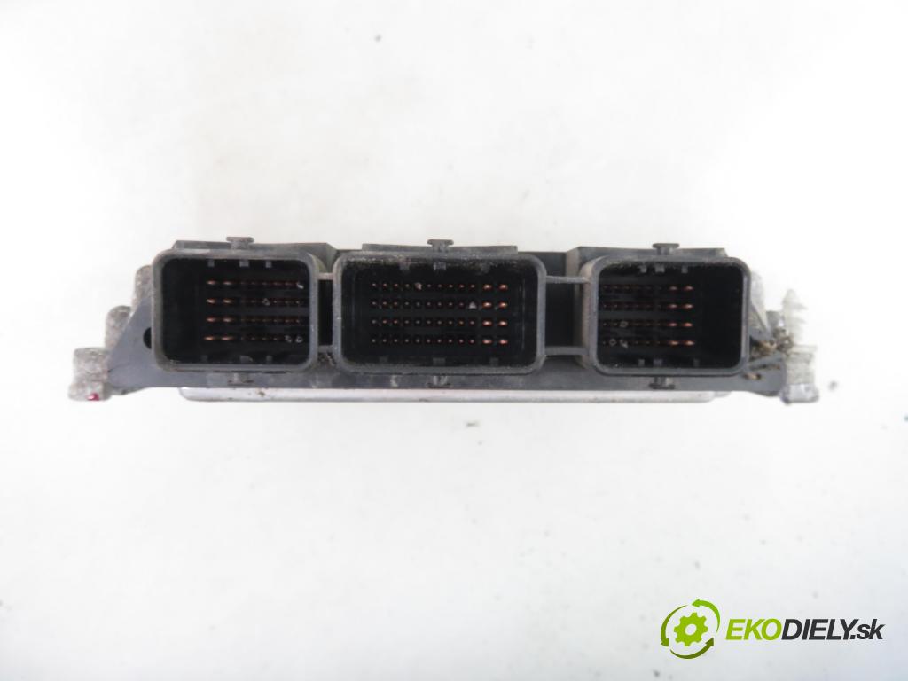 FORD FOCUS II Turnier (DA_, FFS, DS) KOMBI 2005 66,00 1.6 TDCI 90 1560,00 Riadiaca jednotka Motor 4M5112A650YE ; 0281011701