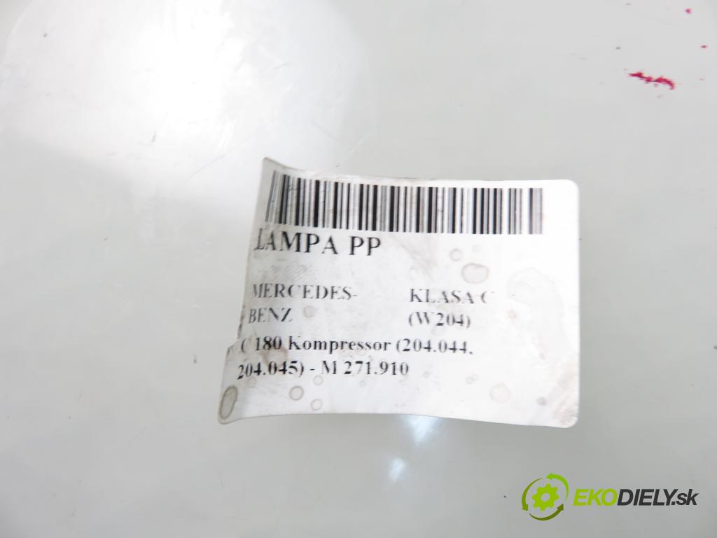 MERCEDES-BENZ KLASA C (W204) SEDAN 2008 115,00 C 180 Kompressor BlueEFFICIENCY 156 - M 271.910 1597,00 Svetlo PP 2048203061