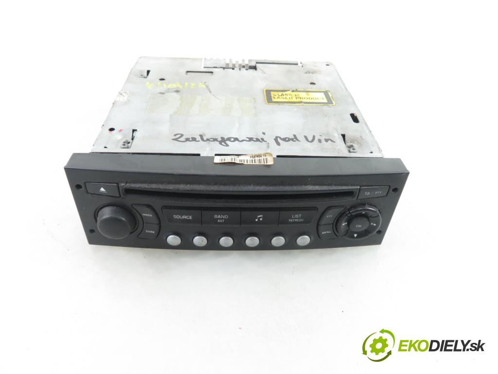 PEUGEOT 307 (3A/C) HB 2005 0,00 1.6 HDi - 9HX (DV6ATED4) 1560,00 RADIO CD