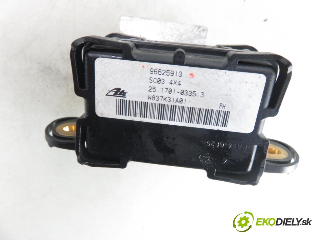OPEL ANTARA A (L07) SUV 2008 110,00 2.0 CDTI 4x4 - Z 20 DMH 1991,00 snímač ESP 96625913
