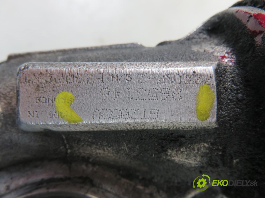 VOLVO S80 I (TS, XY) SEDAN 2003 120,00 2.4 D5 - D 5244 T 2401,00 RYCHLONABÍJEČKA: 8653146 (Turbodúchadla (kompletní))