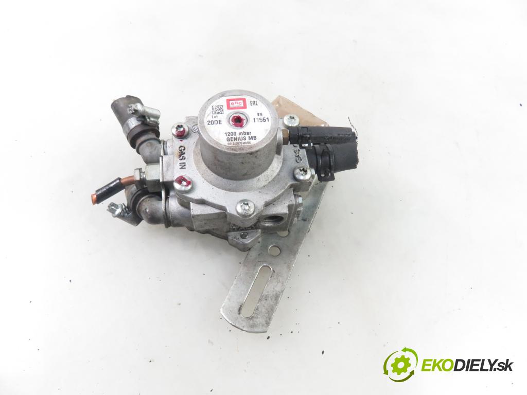 BMW 3 Touring (E46) KOMBI 2001 85,00 318 i - M43 B19 (194E1) 1895,00 reduktor: Výparník LPG 67R010016