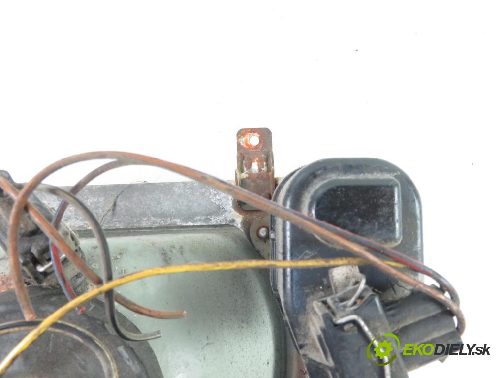 VW LT 28-35 I Furgon (281-363) FURGON 1991 51,00 2.4 D - ACT 2383,00 Svetlo LP 281941751D