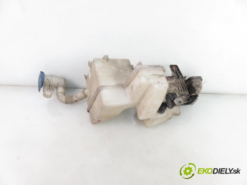 VW TOURAN (1T1, 1T2) MINIVAN 2005 77,00 1.9 TDI - BKC 1896,00 nádržka ostřikovačů 1T0955453D ; 1T0955453C ; 1T0955453E (Ostatné)