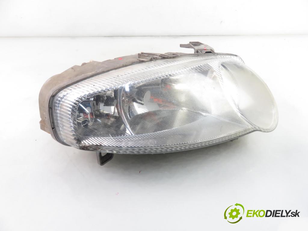 ALFA ROMEO 147 (937_) HB 2003 77,00 1.6 16V T.SPARK ECO 105 - AR 37203 1598,00 Svetlo PP 0301186202