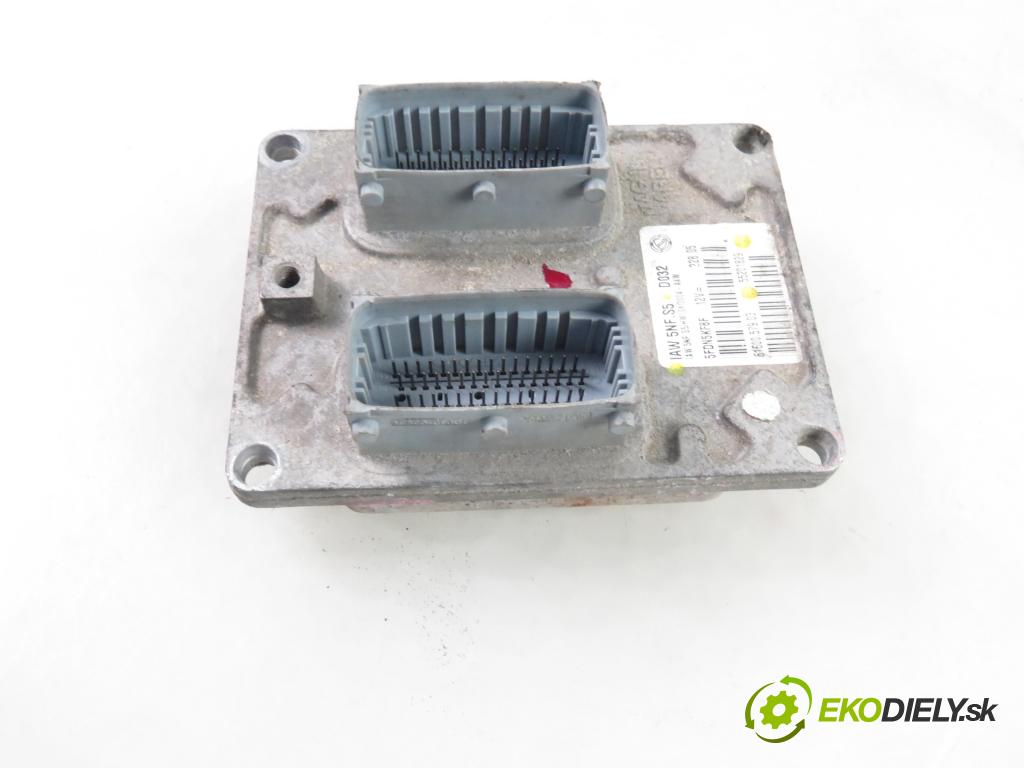 FIAT STILO (192_) HB 2002 76,00 1.6 16V 103 - 182 B6.000 1596,00 Riadiaca jednotka Motor IAW5NFS5 ; 55201829