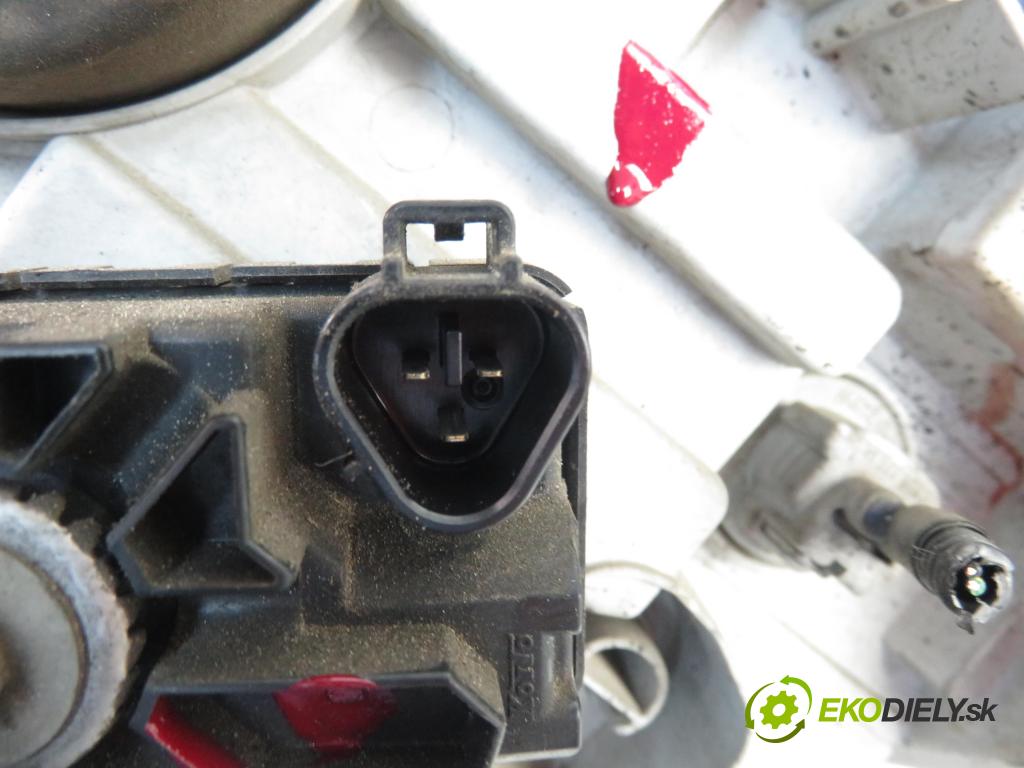 SUZUKI GRAND VITARA II (JT, TE, TD) SUV 2006 95,00 1.9 DDiS 129 - F9Q B 264 1870,00 Svetlo PP