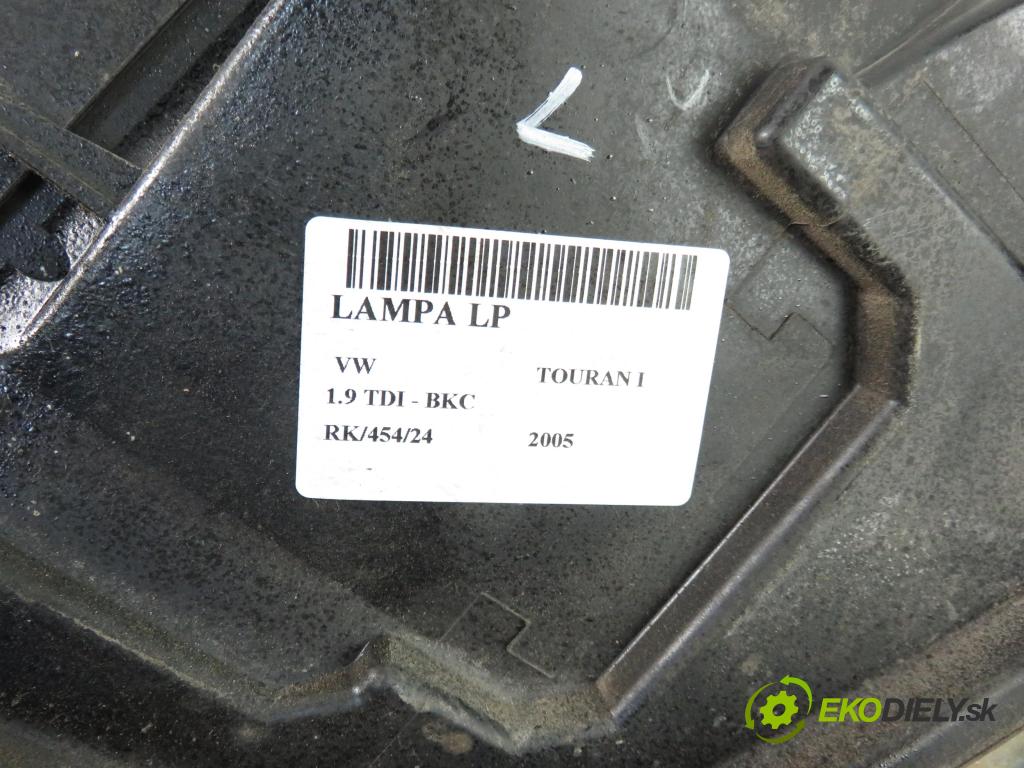 VW TOURAN (1T1, 1T2) MINIVAN 2005 77,00 1.9 TDI - BKC 1896,00 Svetlo LP