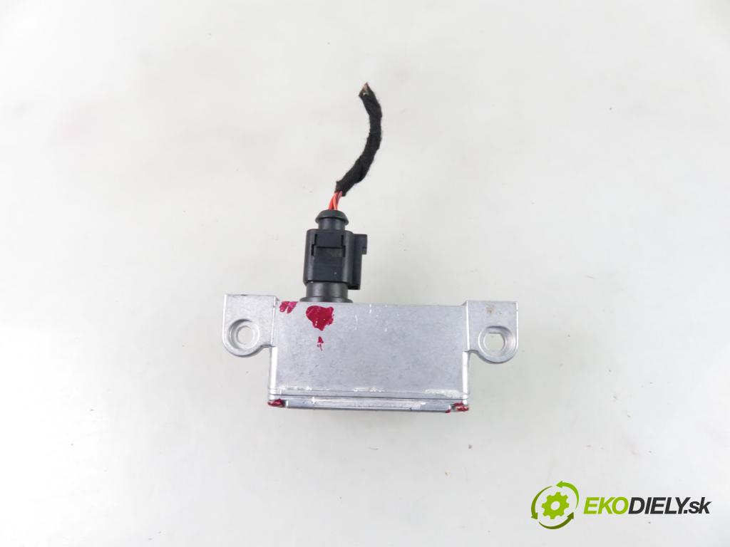 VW SHARAN (7M8, 7M9, 7M6) MINIVAN 2004 96,00 1.9 TDI PD 130 - ASZ 1896,00 Snímač ESP 7E0907655A ; 7M3907637B ; 10098503024