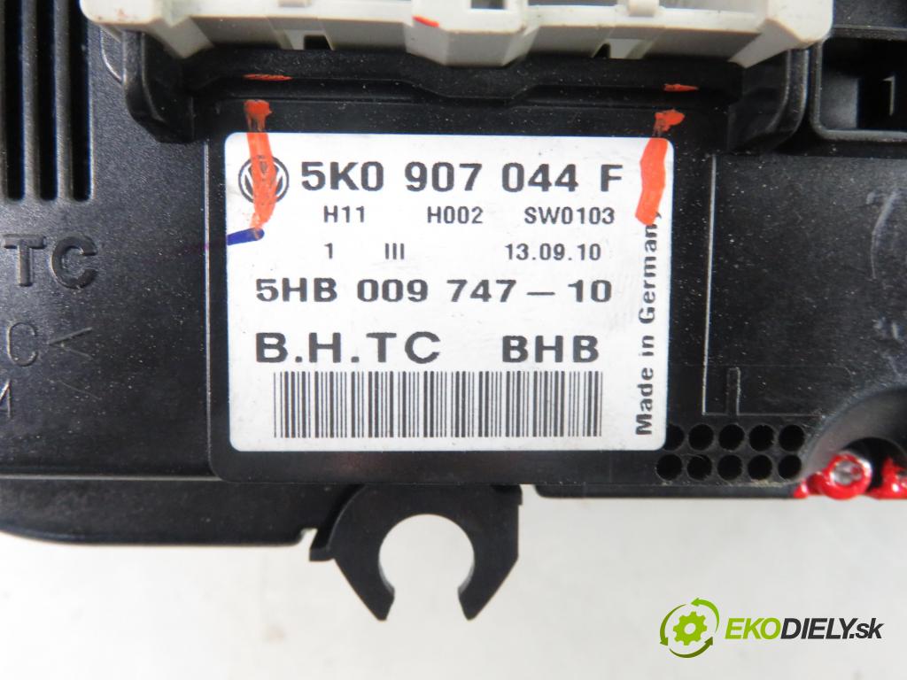 SEAT ALHAMBRA (710, 711) MINIVAN 2011 103,00 2.0 TDI - CFFB 1968,00 Panel kúrenia KLIMATRONIK 5K0907044F