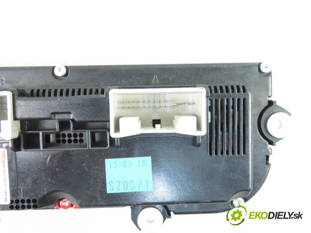 SEAT ALHAMBRA (710, 711) MINIVAN 2011 103,00 2.0 TDI - CFFB 1968,00 Panel kúrenia KLIMATRONIK 5K0907044F