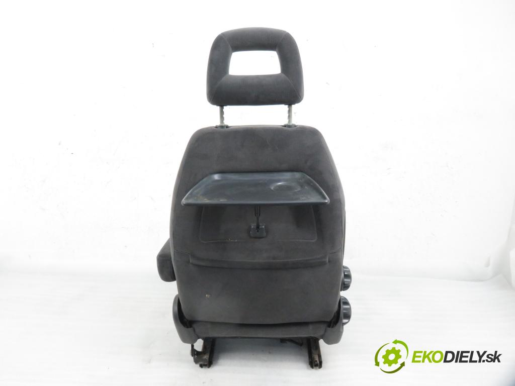 VW SHARAN (7M8, 7M9, 7M6) MINIVAN 2004 96,00 1.9 TDI PD 130 - ASZ 1896,00 Sedadlo CESTUJÚCI/PP 