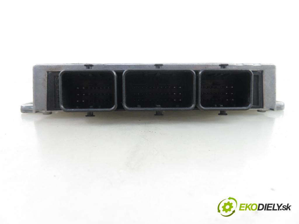 CITROEN C5 I (DC_) SEDAN 2001 85,00 1.8 16V (DC6FZB, DC6FZE) - 6FZ (EW7J4) 1749,00 Riadiaca jednotka Motor 9643786680 ; 9643915380