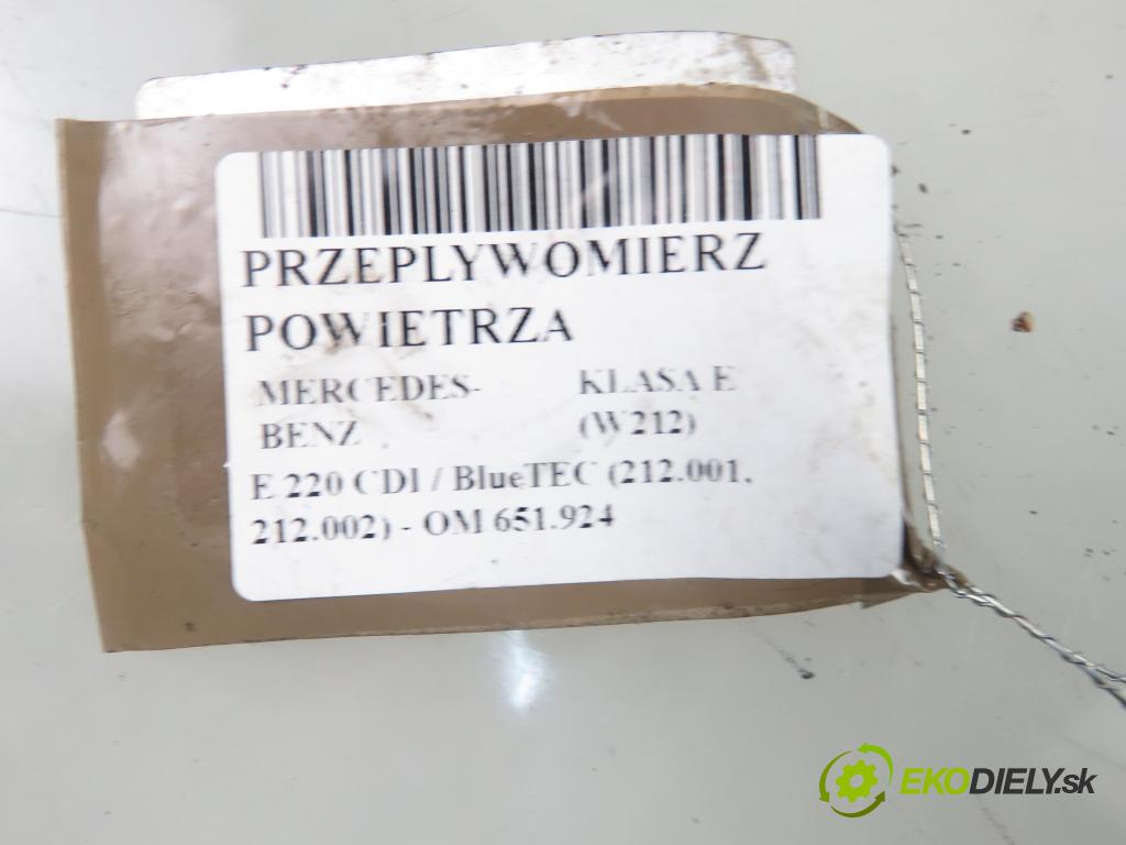 MERCEDES-BENZ KLASA E (W212) SEDAN 2009 125,00 E 220 CDI 170 BlueTEC - OM 651.924 2143,00 váha vzduchu vzduchu 8ET35809532
