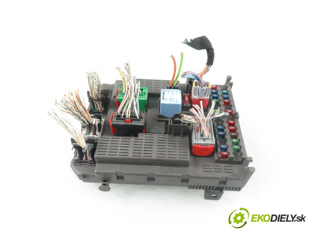 CITROEN C5 I (DC_) SEDAN 2001 85,00 1.8 16V (DC6FZB, DC6FZE) - 6FZ (EW7J4) 1749,00 MODUL BSI 9646226880