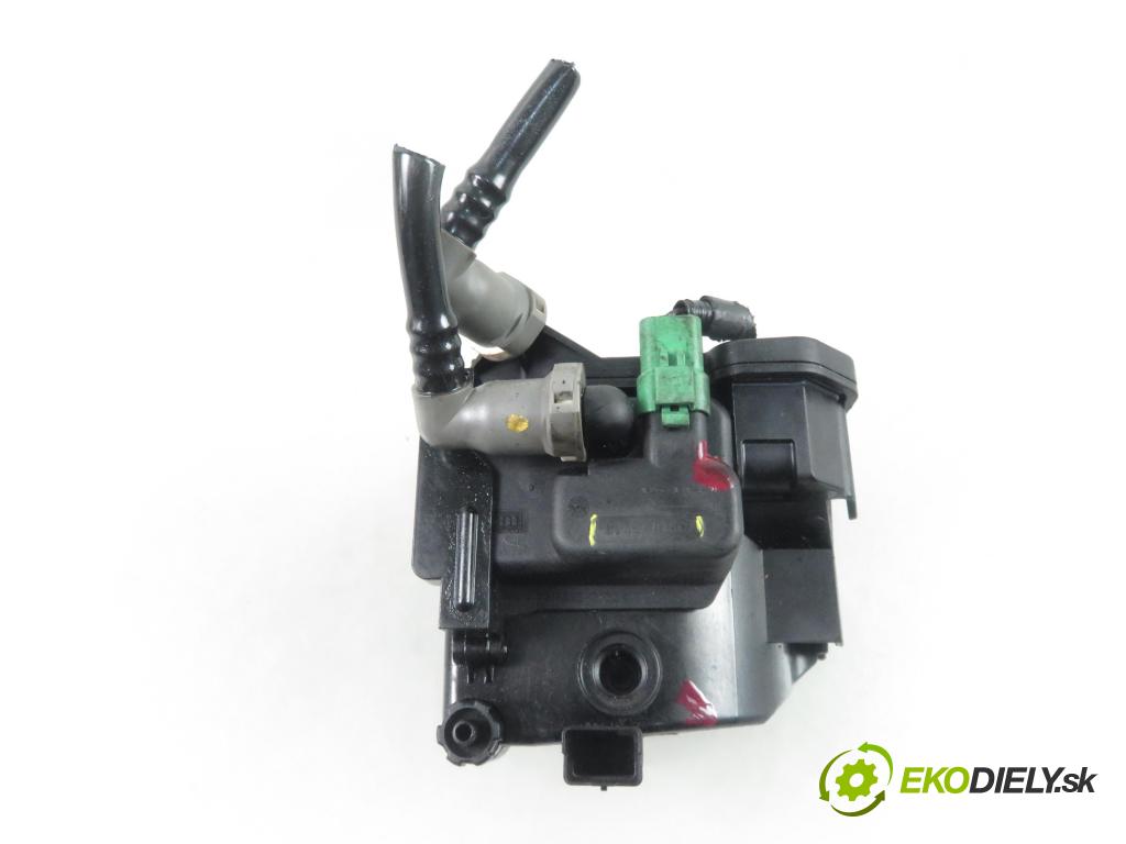 MAZDA 3 (BK) HB 2004 80,00 1.6 DI Turbo 109 - Y601 (PSA) 1560,00 Obal filtra paliva 9305108C