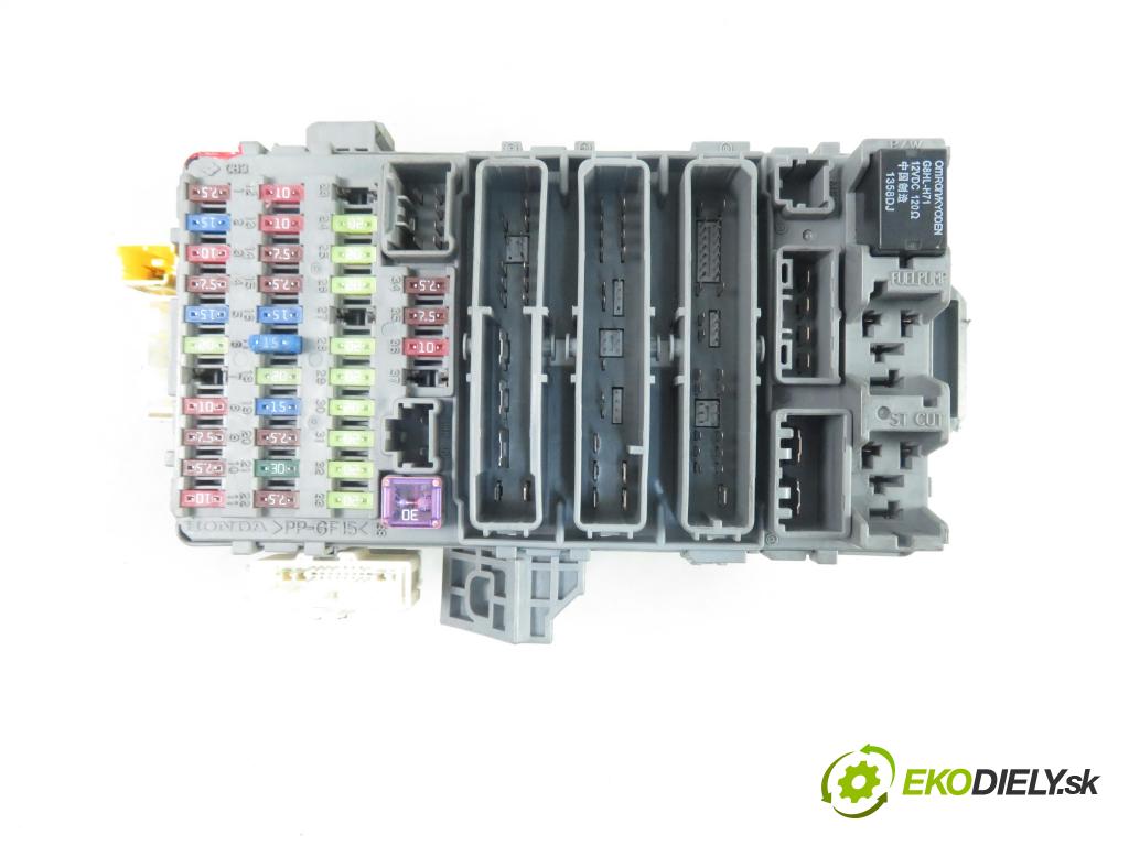 HONDA CR-V III (RE_) SUV 2008 103,00 2.2 i-CTDi 4WD (RE6) - N22A2 2204,00 MODUL BSI 52575LM