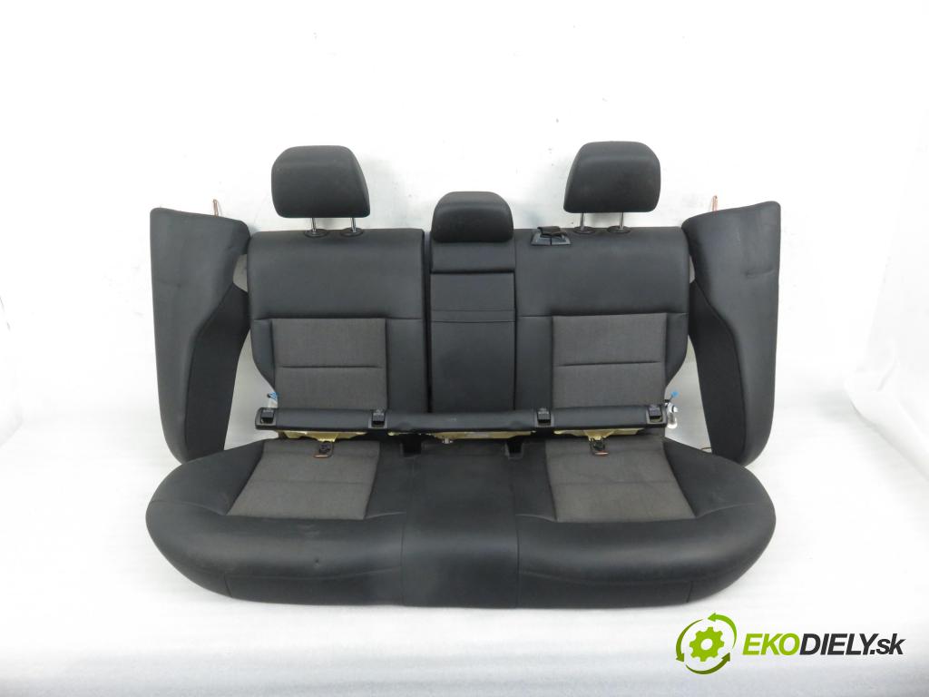 MERCEDES-BENZ KLASA E (W212) SEDAN 2009 125,00 E 220 CDI 170 BlueTEC - OM 651.924 2143,00 Sedadlá, sedačky