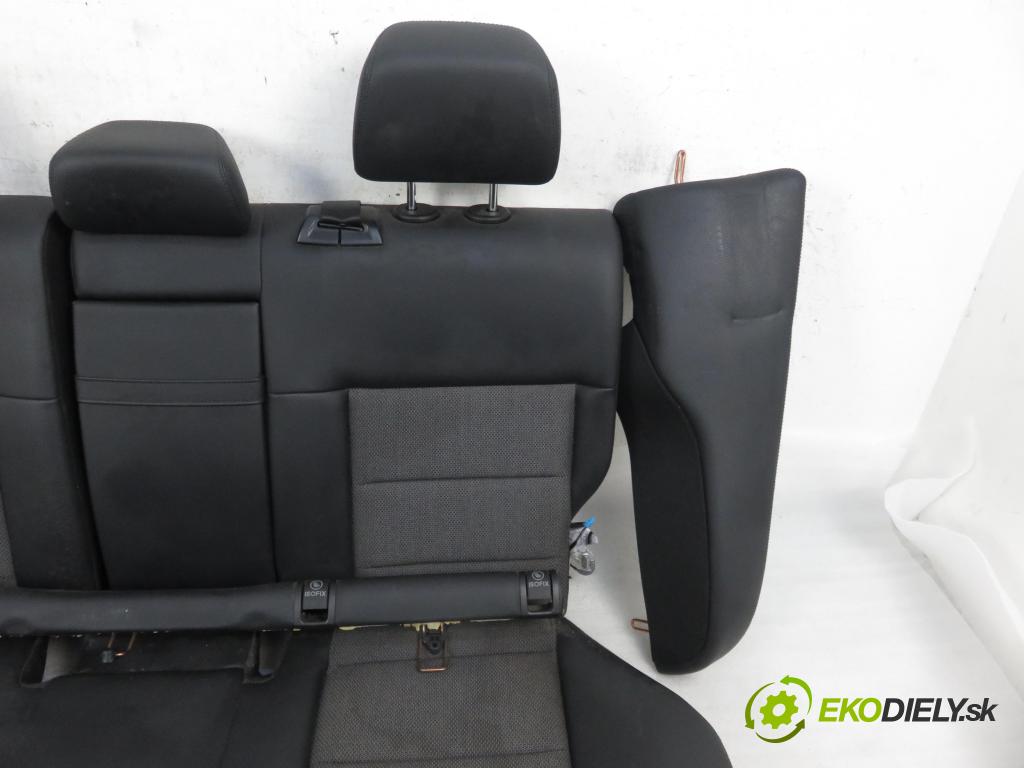 MERCEDES-BENZ KLASA E (W212) SEDAN 2009 125,00 E 220 CDI 170 BlueTEC - OM 651.924 2143,00 Sedadlá, sedačky