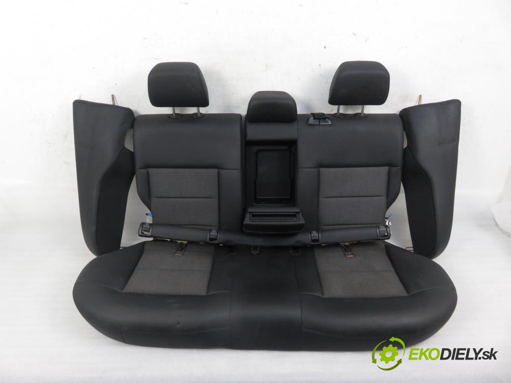 MERCEDES-BENZ KLASA E (W212) SEDAN 2009 125,00 E 220 CDI 170 BlueTEC - OM 651.924 2143,00 Sedadlá, sedačky